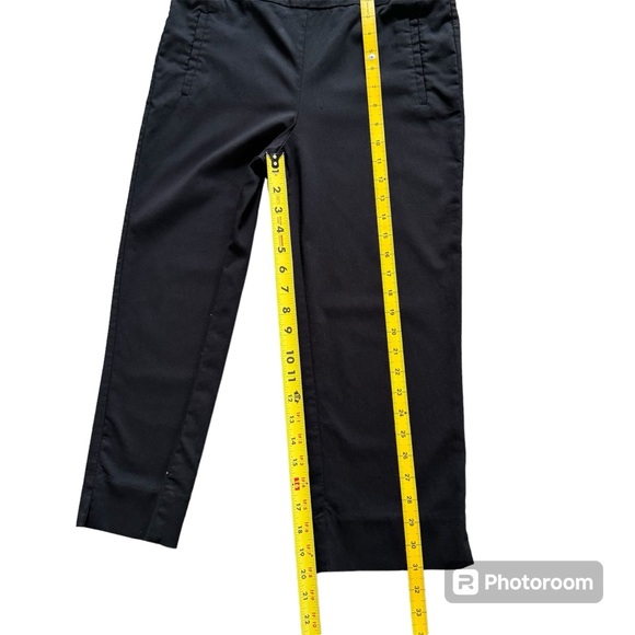 Laura Black Straight Leg Pull on Capri Pants Size 8 - Picture 5 of 6